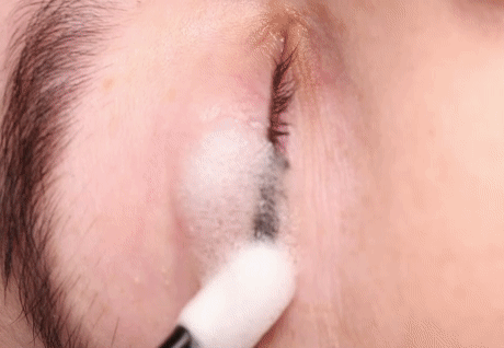 Close-up of an eye with short eyelashes